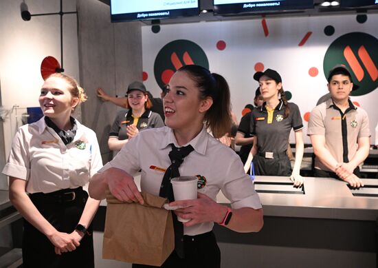 New Vkusno I Tocka (Tasty and That's It) fast-food chain opens in Moscow