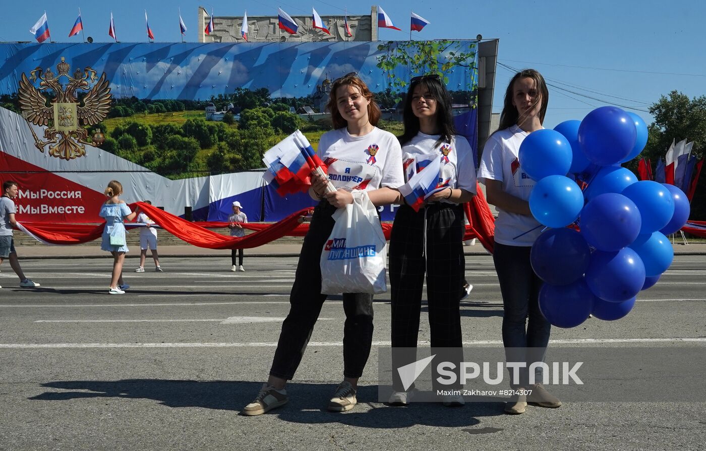 LPR Russia Day Celebrations