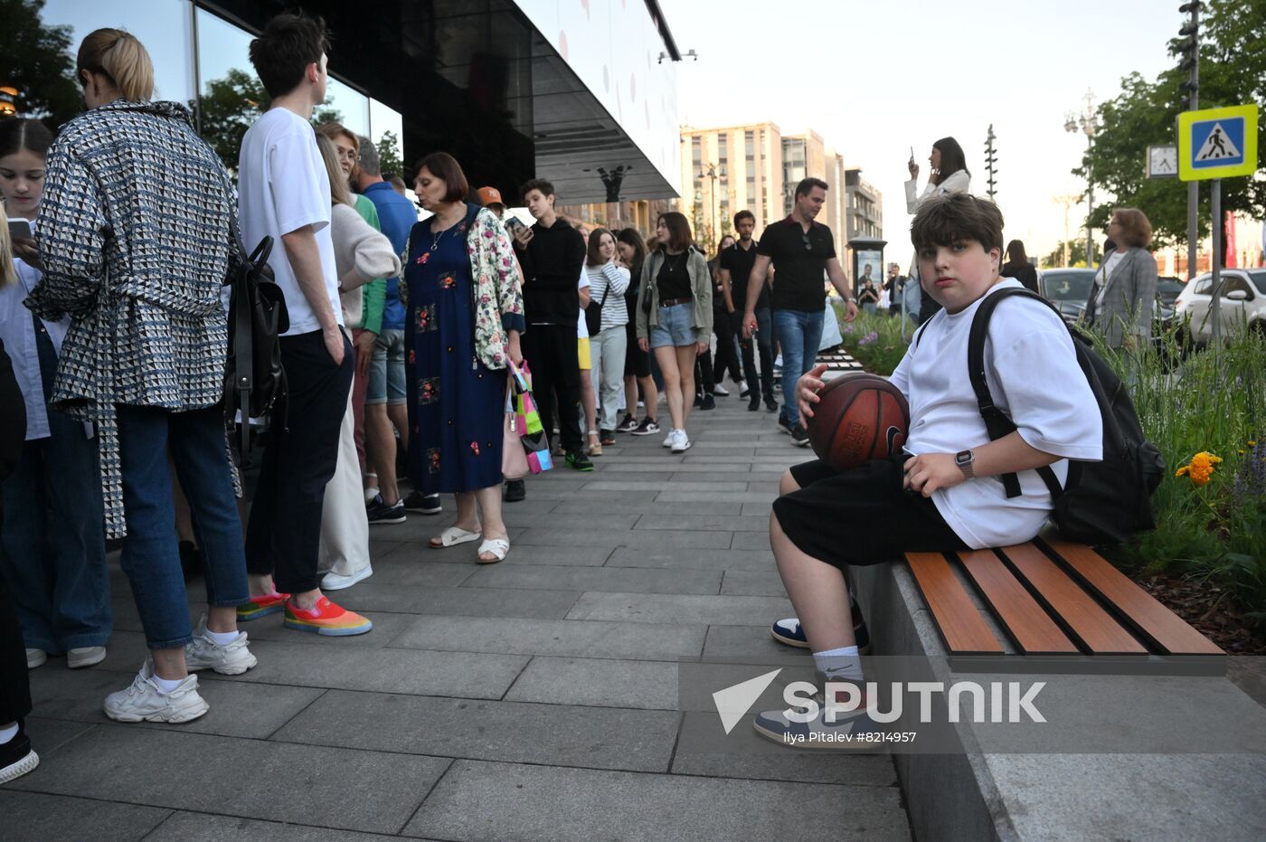 Russia New Fast-Food Chain