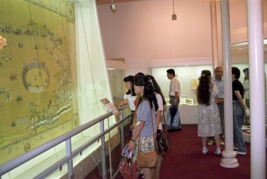 International exhibition "Nagasaki: 1990 Trip"
