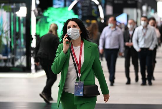 Russia SPIEF Sidelines