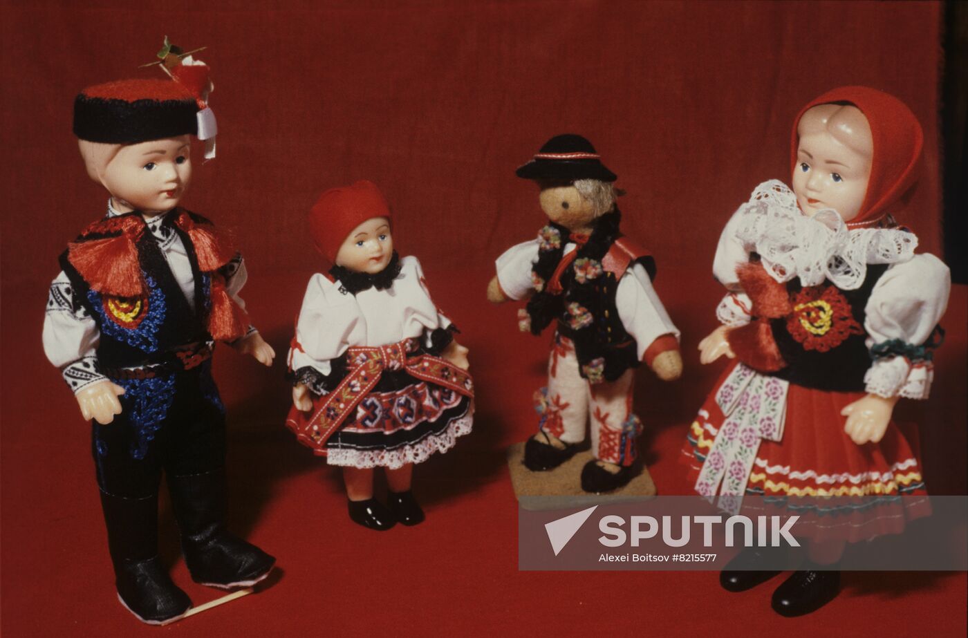 Dolls of the world
