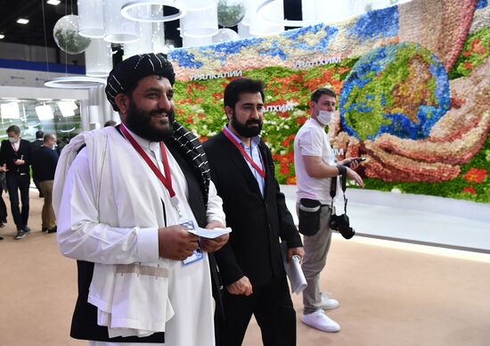 Russia SPIEF Sidelines