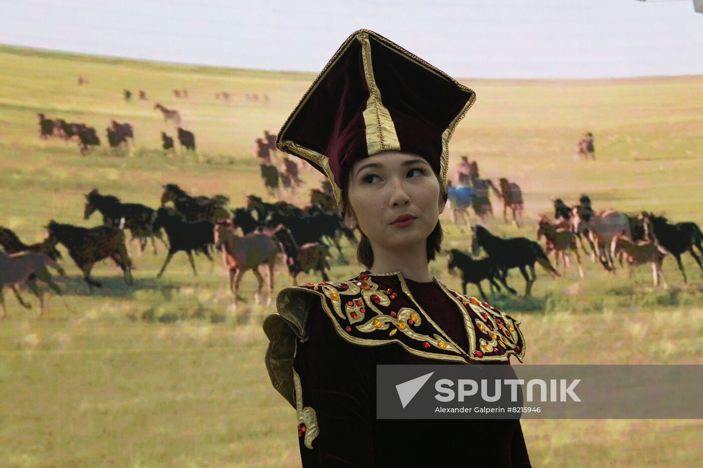 Russia SPIEF Sidelines