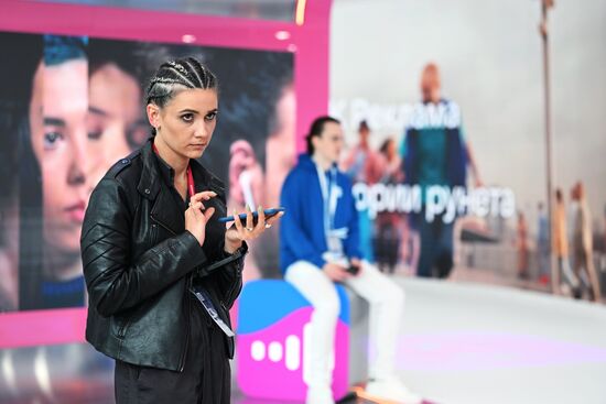 Russia SPIEF Sidelines