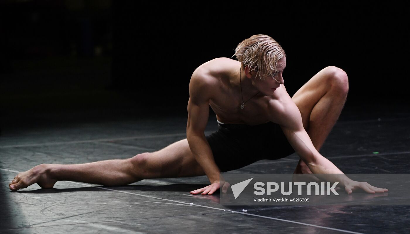 Russia Ballet Modern Choreography Evening Rehearsal