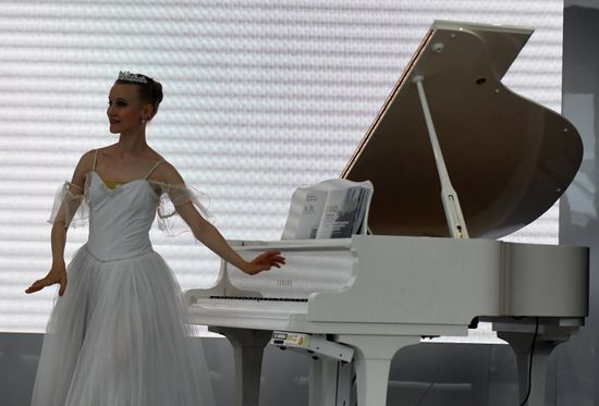 Russia SPIEF Sidelines