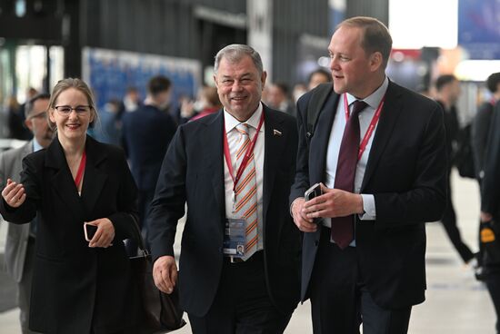 Russia SPIEF Sidelines