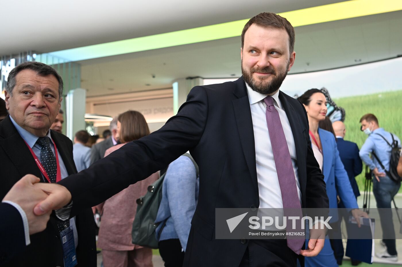 Russia SPIEF Sidelines