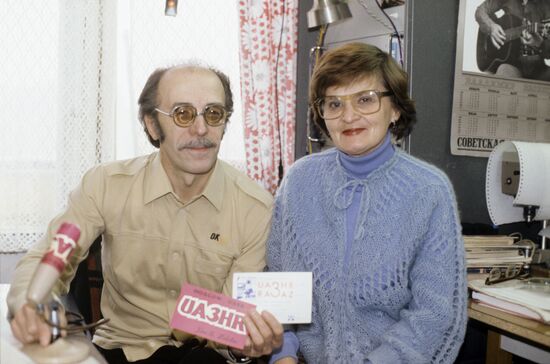 Radio enthusiasts Alla and Yury Zolotov