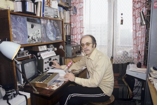 Radio enthusiast Yury Zolotov