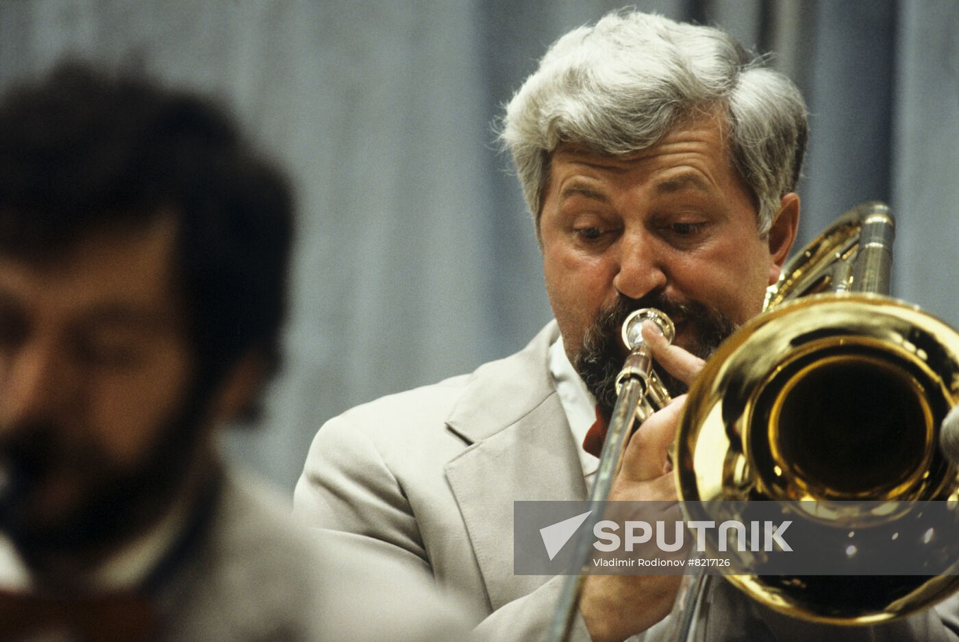 Music band conducted by Oleg Lundstrem