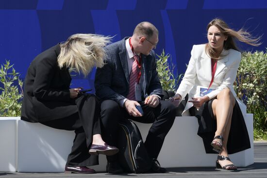 Russia SPIEF Sidelines