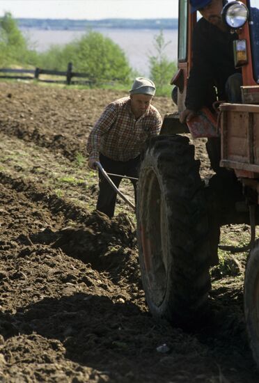 First Soviet farmer Nikolai Sivkov