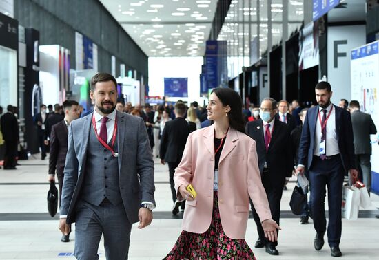 Russia SPIEF Sidelines