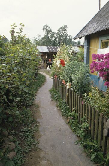 Belarusian bee-keeper Pimen Rusalovsky