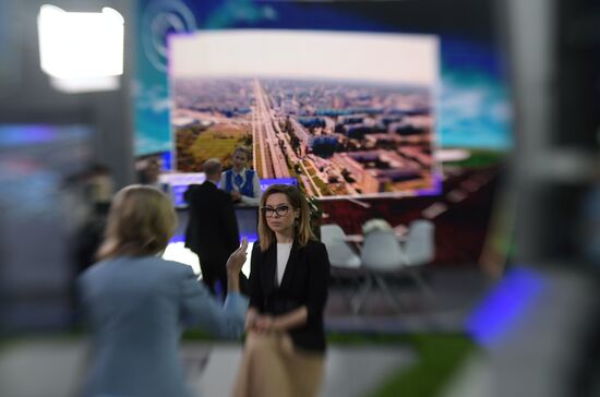 Russia SPIEF Sidelines