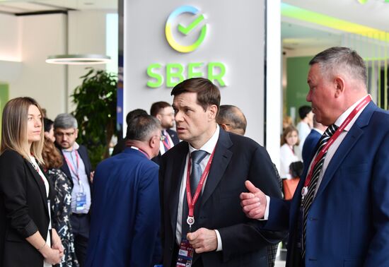 Russia SPIEF Sidelines