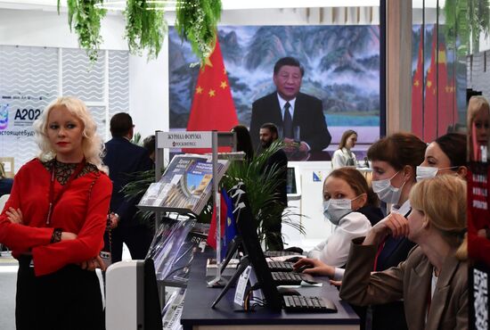 Russia SPIEF Sidelines