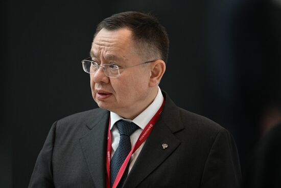 Russia SPIEF Sidelines