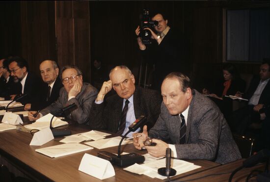 Roundtable discussion, "Vladimir Lenin's Ideas and the Future of Socialism"