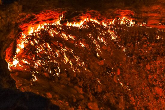 Turkmenistan Karakum Shining Gas Crater