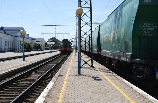 Ukraine Russia Military Operation Melitopol Railway Station