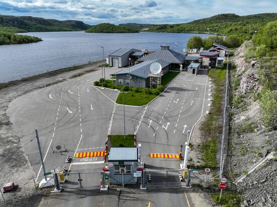 Russia Norway Truck Traffic Ban