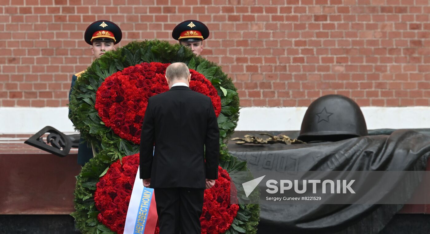 Russia Putin WWII Remembrance and Sorrow Day