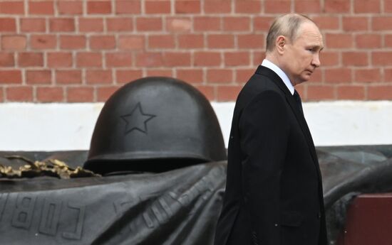 Russia Putin WWII Remembrance and Sorrow Day