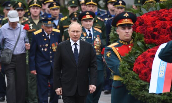 Russia Putin WWII Remembrance and Sorrow Day