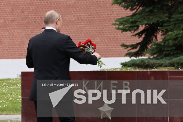 Russia Putin WWII Remembrance and Sorrow Day