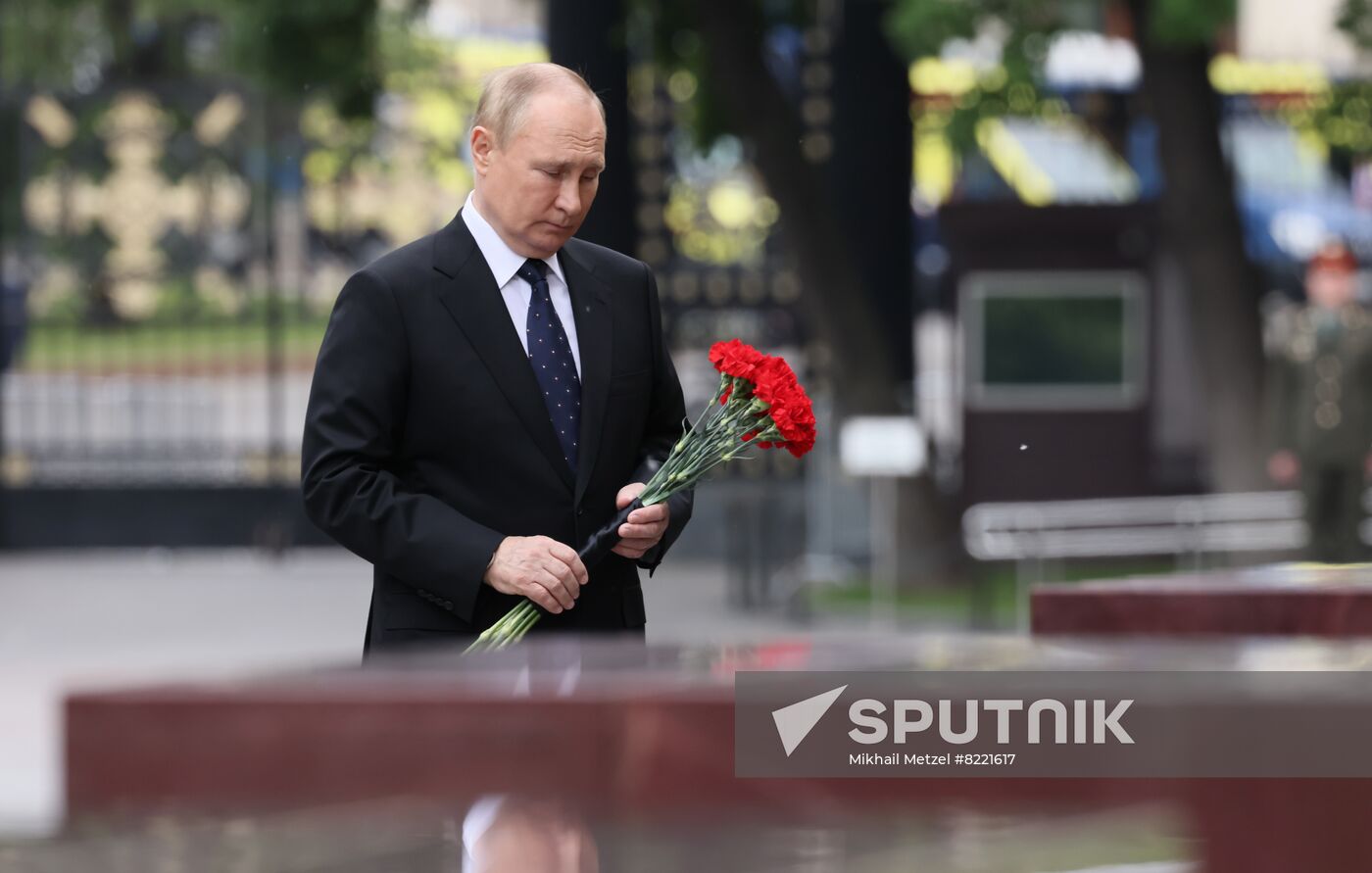 Russia Putin WWII Remembrance and Sorrow Day