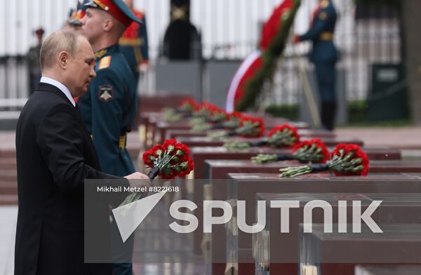 Russia Putin WWII Remembrance and Sorrow Day
