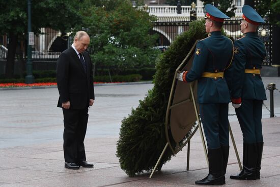 Russia Putin WWII Remembrance and Sorrow Day