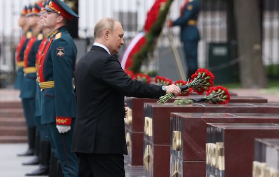 Russia Putin WWII Remembrance and Sorrow Day
