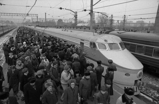 ER-200 high-speed train links Moscow and Leningrad