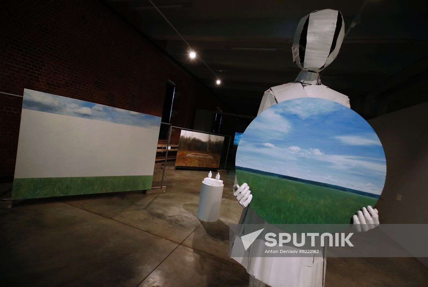 Russia Art Thinking Landscape Exhibition