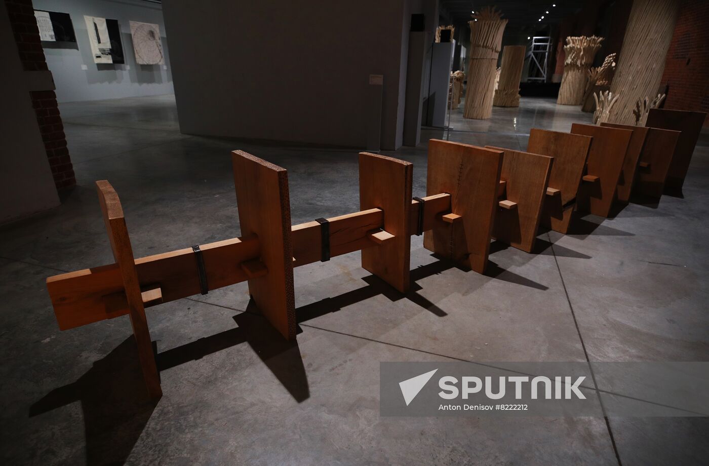 Russia Art Thinking Landscape Exhibition