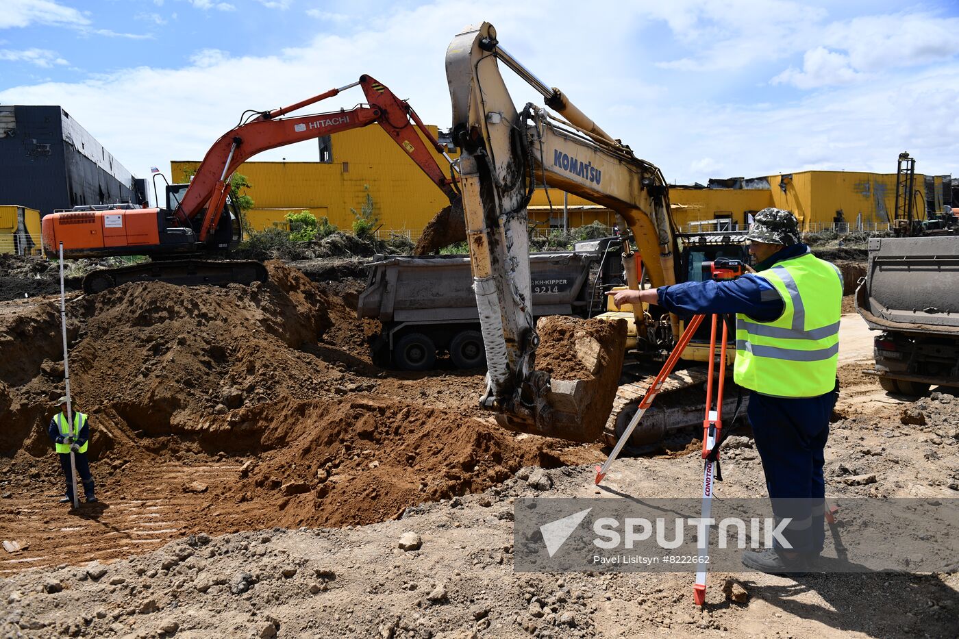 DPR Russia Ukraine Military Operation Construction