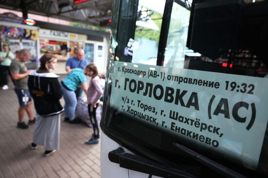 Russia DPR Bus Traffic