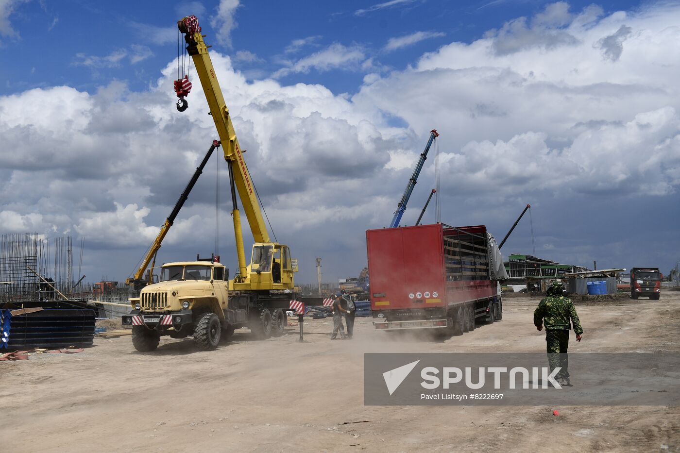 DPR Russia Ukraine Military Operation Construction