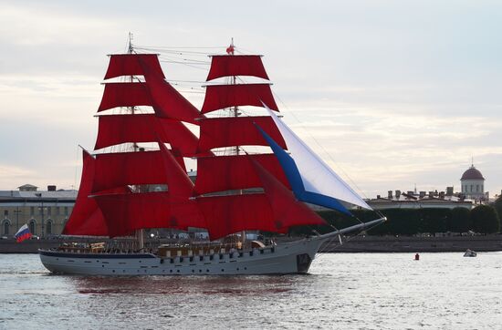 Russia Scarlet Sails Show Rehearsal