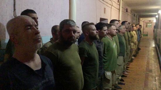 LPR Russia Ukraine Military Operation Surrendered Servicemen