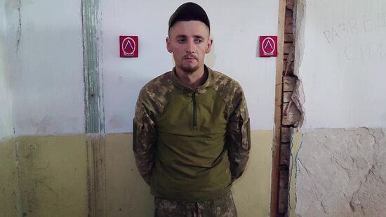 LPR Russia Ukraine Military Operation Surrendered Servicemen