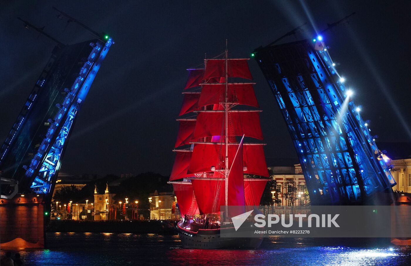 Russia Scarlet Sails Show