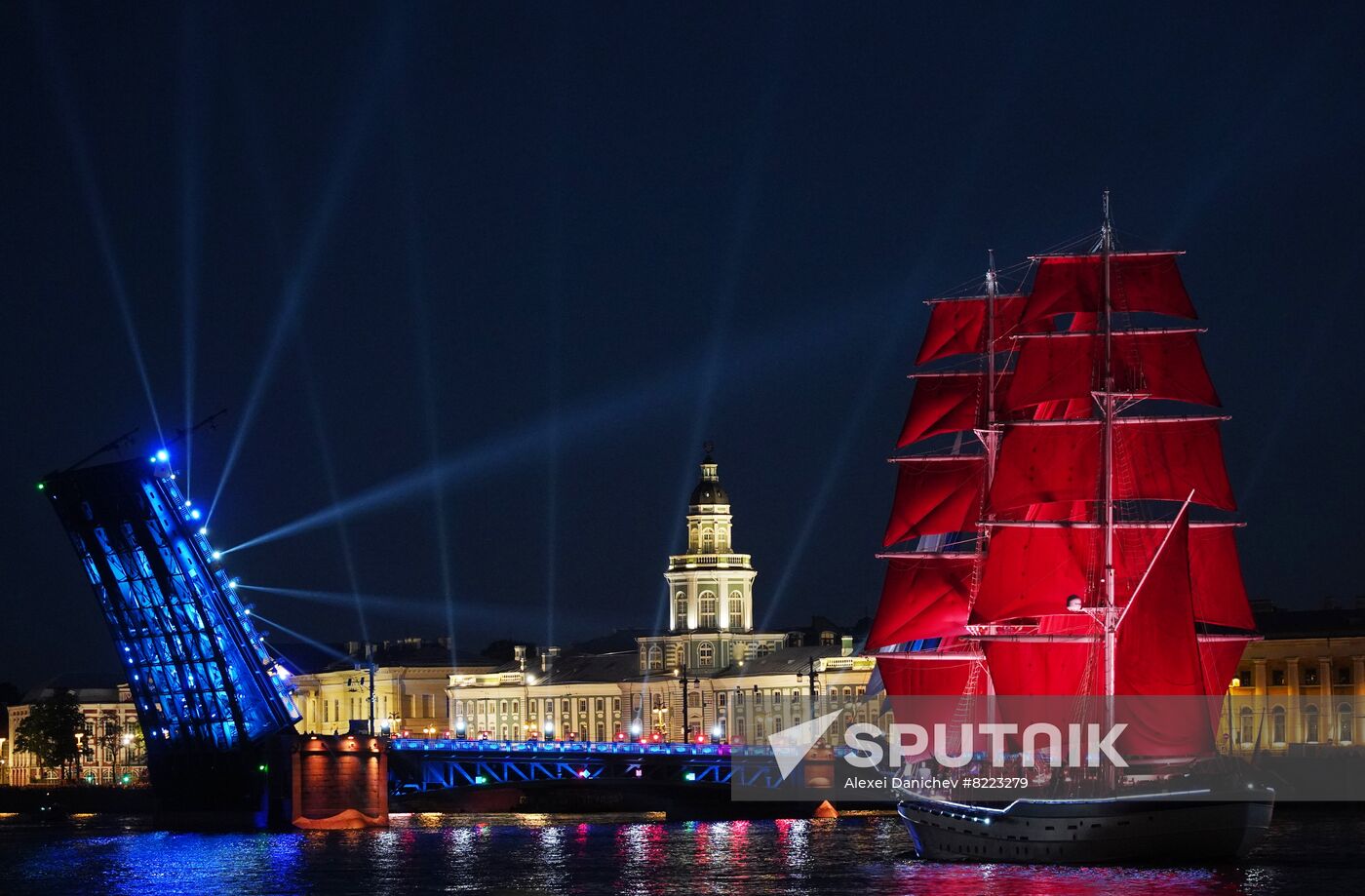 Russia Scarlet Sails Show
