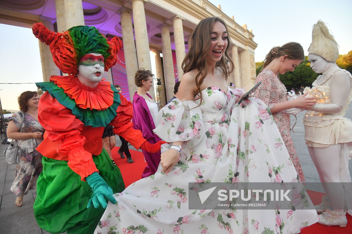 Russia School Graduation