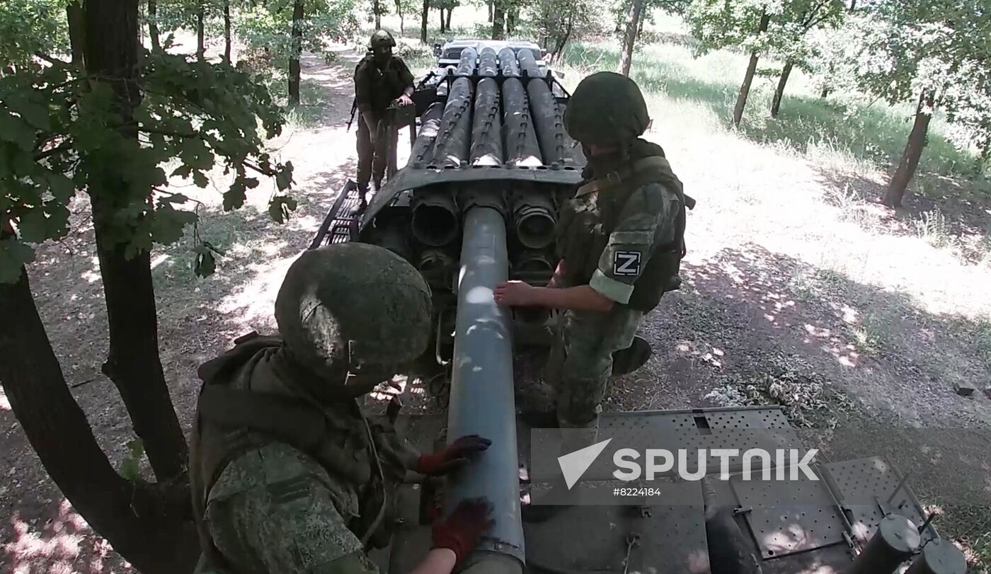 Ukraine Russia Military Operation Rocket Launcher