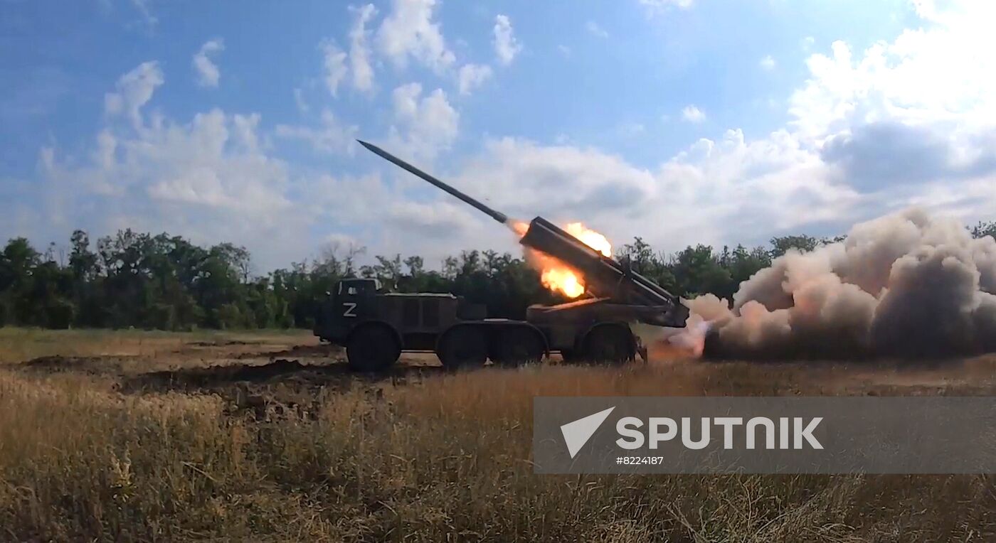 Ukraine Russia Military Operation Rocket Launcher